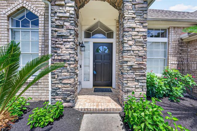13718 Clareton Lane, Cypress, TX 77429