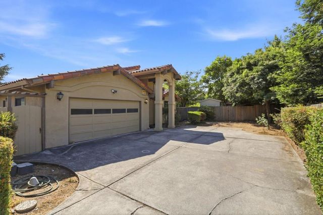 22374 Palm Avenue, Cupertino, CA 95014
