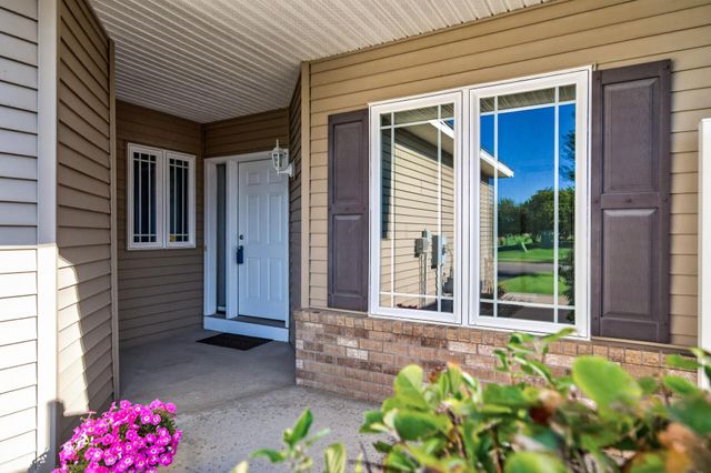 12010 65th Street NE, Albertville, MN 55301