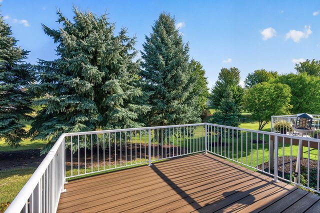 12010 65th Street NE, Albertville, MN 55301
