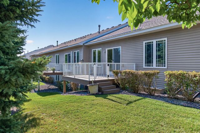 12010 65th Street NE, Albertville, MN 55301