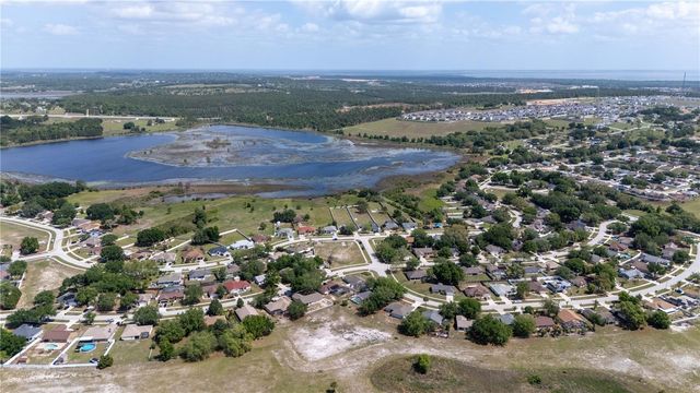 12606 S GRASSY LAKE ROAD, Minneola, FL 34715