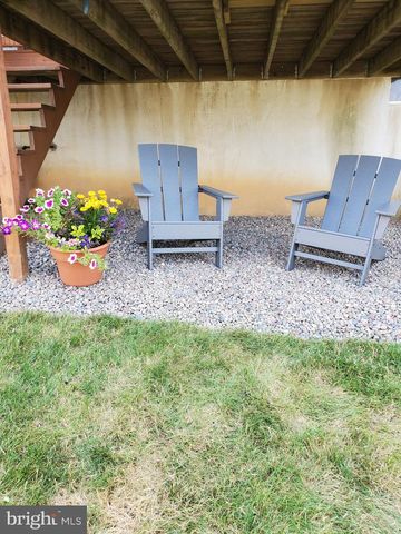 1128 FREDRICK BLVD, Reading, PA 19605