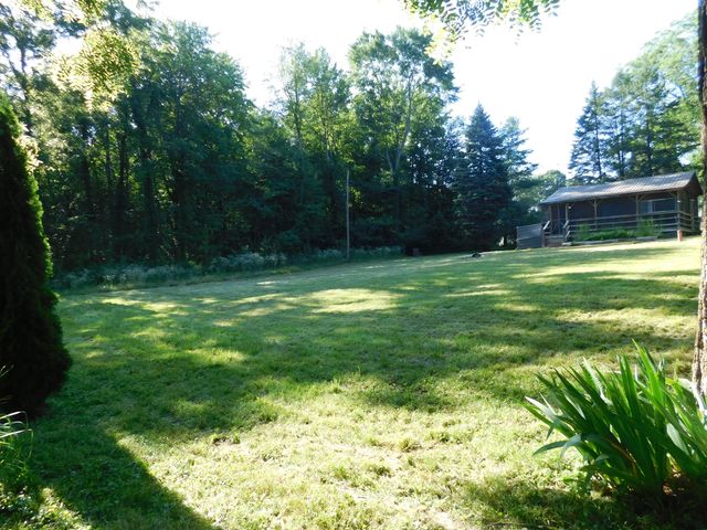 7928 N Grapevine Lane, New Carlisle, IN 46552