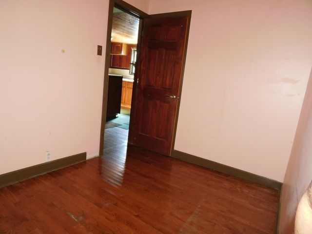 7928 N Grapevine Lane, New Carlisle, IN 46552