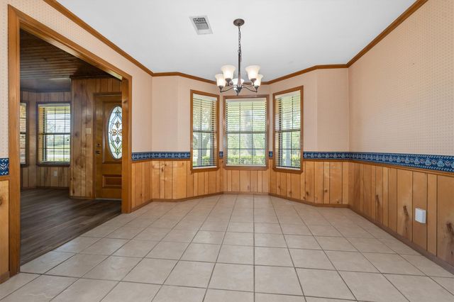 109 Meadowview Street, Crockett, TX 75835