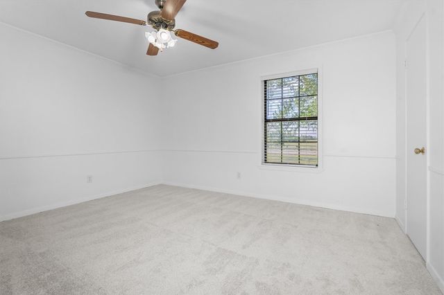 109 Meadowview Street, Crockett, TX 75835