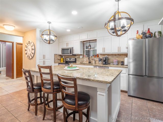 10 Cottonwood, Mcalester, OK 74501