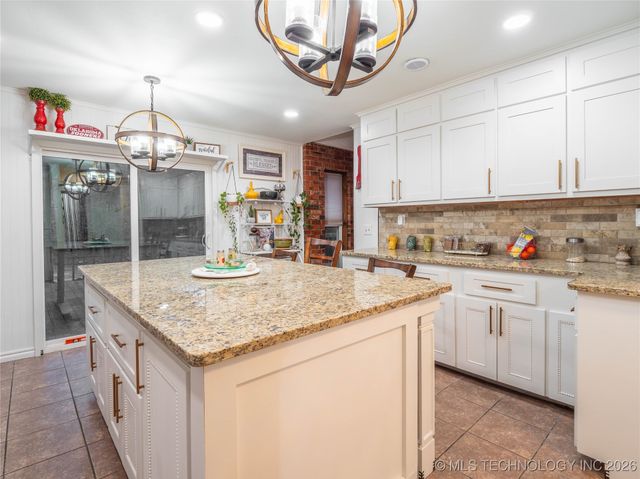 10 Cottonwood, Mcalester, OK 74501