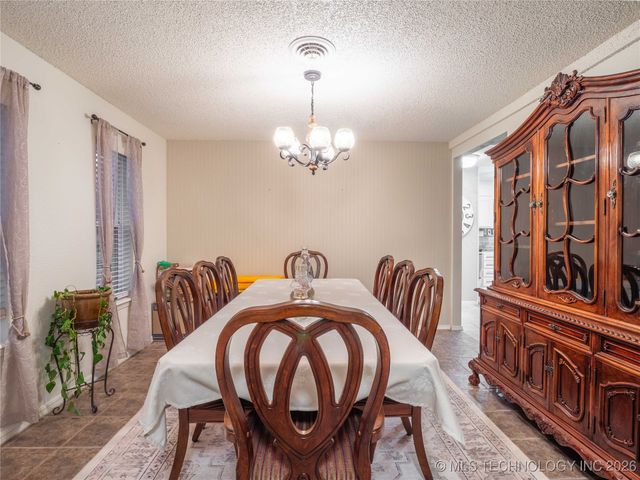 10 Cottonwood, Mcalester, OK 74501