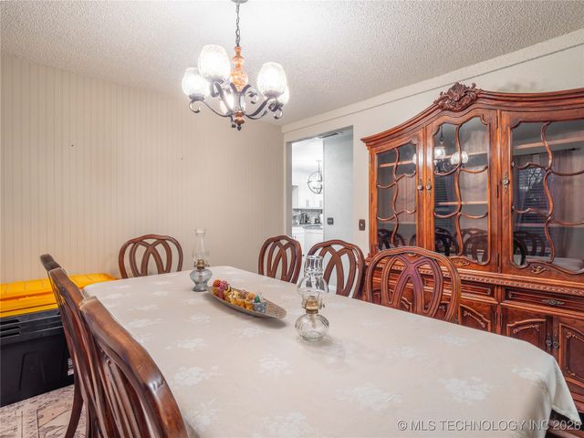 10 Cottonwood, Mcalester, OK 74501