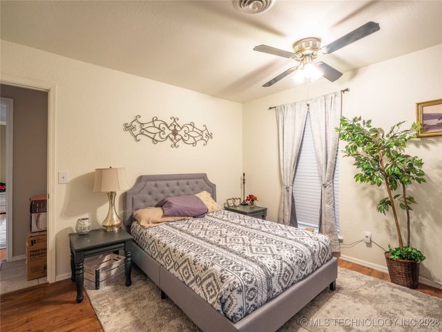 10 Cottonwood, Mcalester, OK 74501