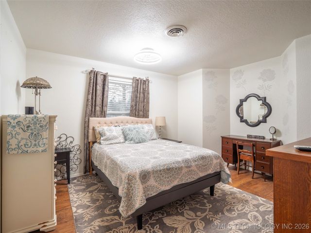 10 Cottonwood, Mcalester, OK 74501