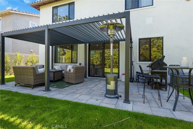 17065 Cantlay, Lake Balboa, CA 91406