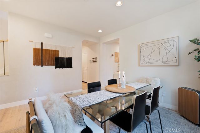 17065 Cantlay, Lake Balboa, CA 91406