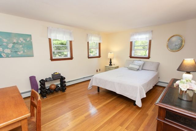 276 Long Pond Rd, Plymouth, MA 02360