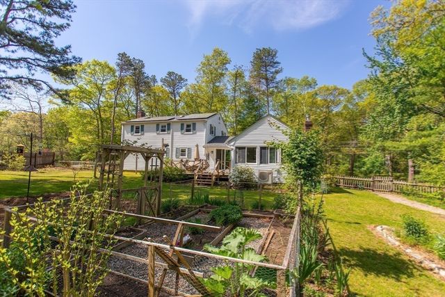 276 Long Pond Rd, Plymouth, MA 02360