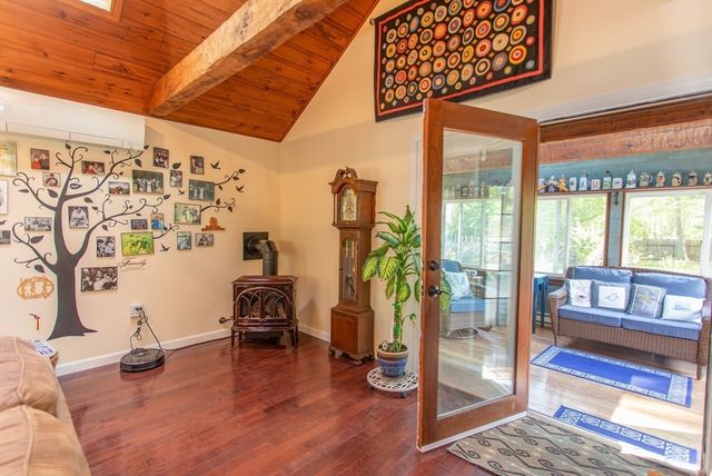 276 Long Pond Rd, Plymouth, MA 02360