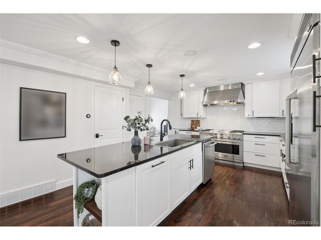 8262 Johnson Ct, Arvada, CO 80005