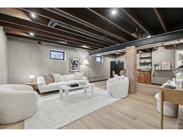 8262 Johnson Ct, Arvada, CO 80005