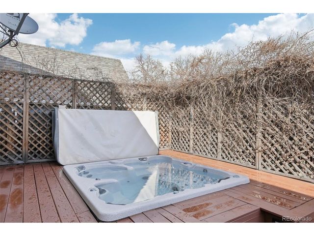 8262 Johnson Ct, Arvada, CO 80005