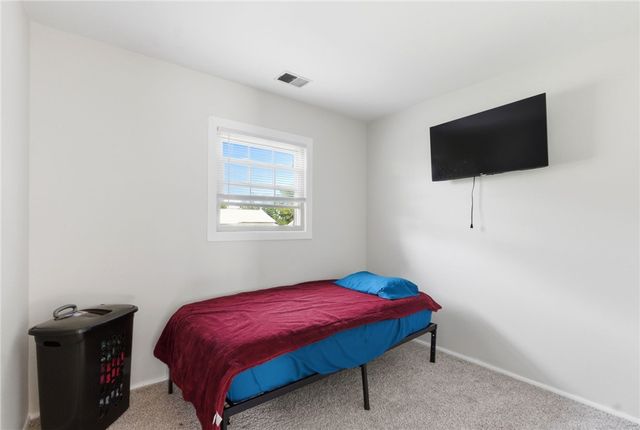 121 Ebony Lane, Fairborn, OH 45324