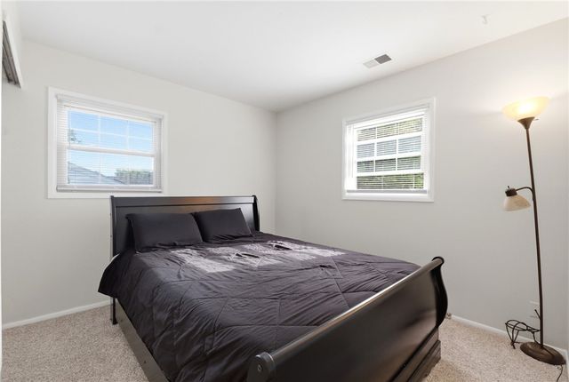 121 Ebony Lane, Fairborn, OH 45324