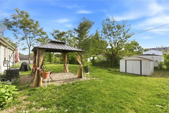 121 Ebony Lane, Fairborn, OH 45324