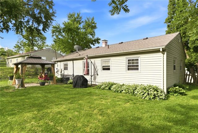 121 Ebony Lane, Fairborn, OH 45324