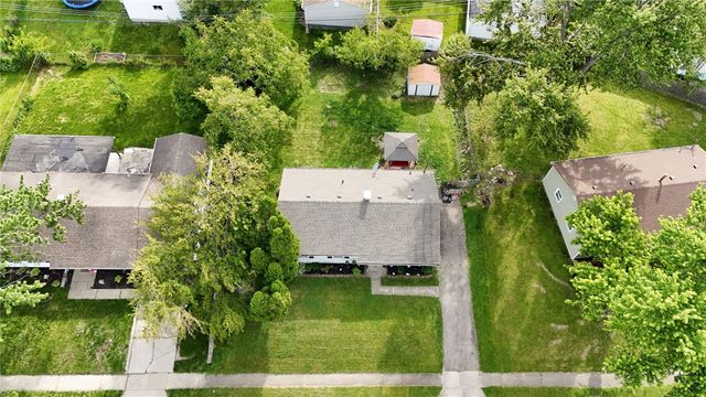 121 Ebony Lane, Fairborn, OH 45324