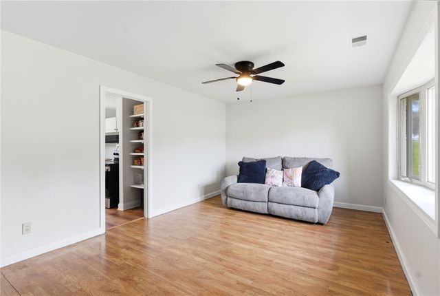 121 Ebony Lane, Fairborn, OH 45324