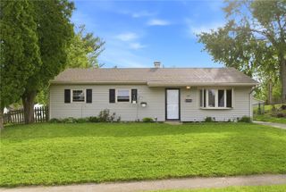 121 Ebony Lane, Fairborn, OH 45324