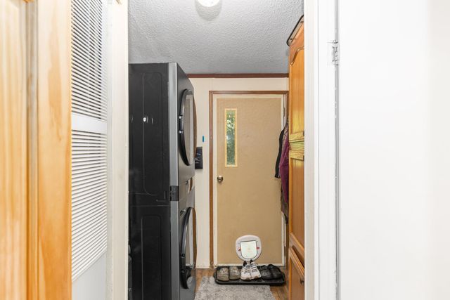13113 Pinewood Street NE, Gowen, MI 49326