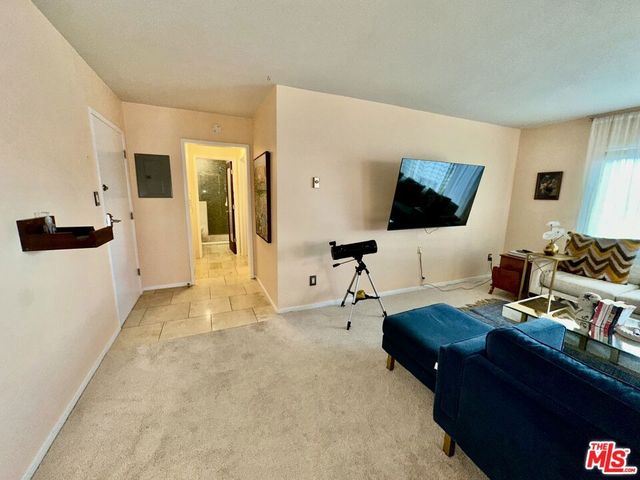 960 Larrabee Street 222, West Hollywood, CA 90069