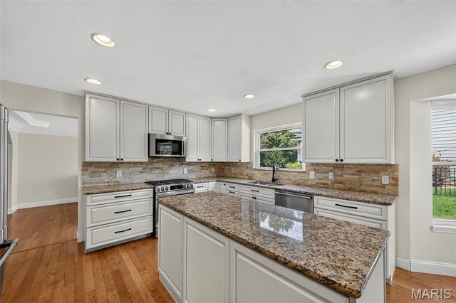701 Loretta Drive, O'fallon, MO 63366