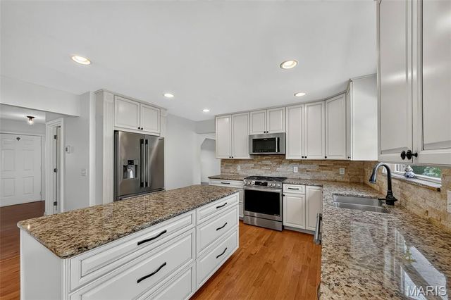 701 Loretta Drive, O'fallon, MO 63366