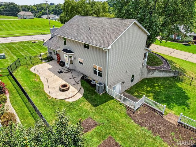 701 Loretta Drive, O'fallon, MO 63366