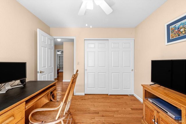 561 Shady Glen Ave, Vacaville, CA 95688