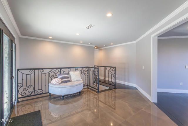 481 Starlight Crest Drive, La Canada Flintridge, CA 91011