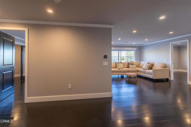 481 Starlight Crest Drive, La Canada Flintridge, CA 91011