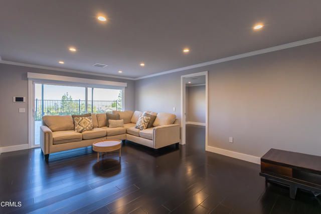 481 Starlight Crest Drive, La Canada Flintridge, CA 91011