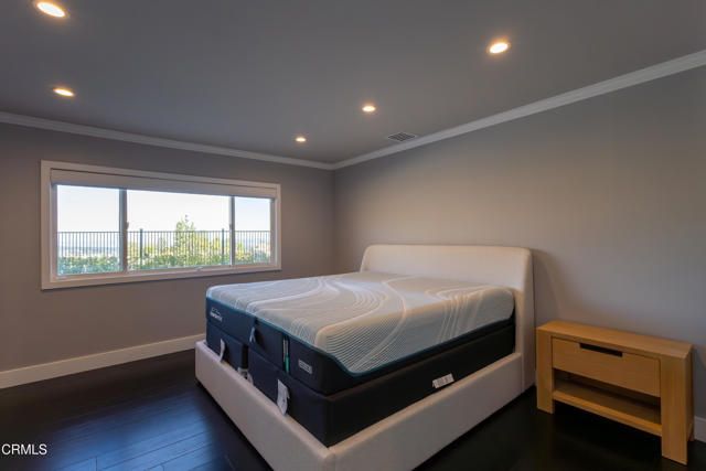 481 Starlight Crest Drive, La Canada Flintridge, CA 91011