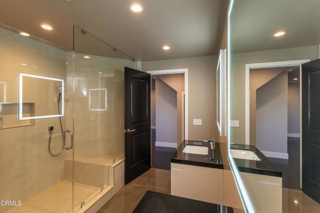 481 Starlight Crest Drive, La Canada Flintridge, CA 91011