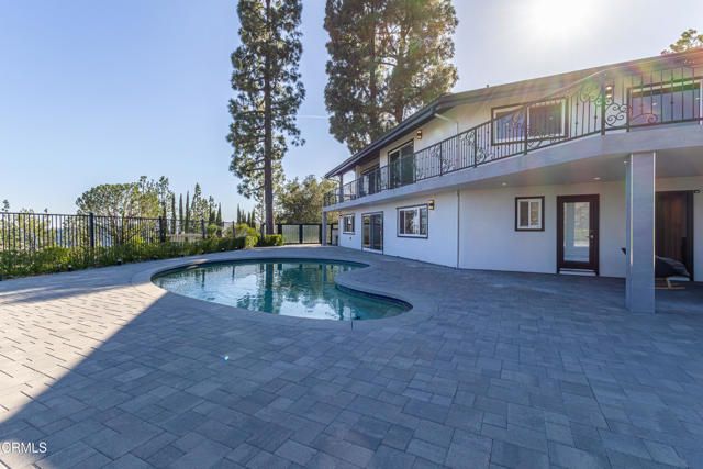 481 Starlight Crest Drive, La Canada Flintridge, CA 91011