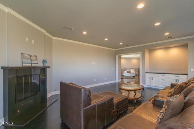 481 Starlight Crest Drive, La Canada Flintridge, CA 91011