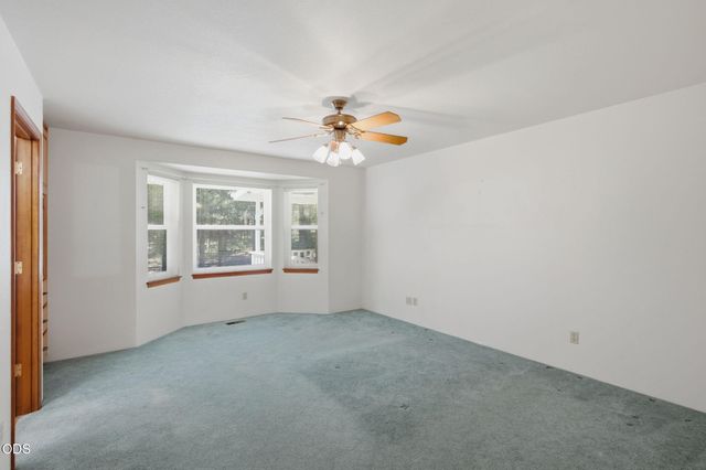 634 Minnow Lane, Wilderville, OR 97543