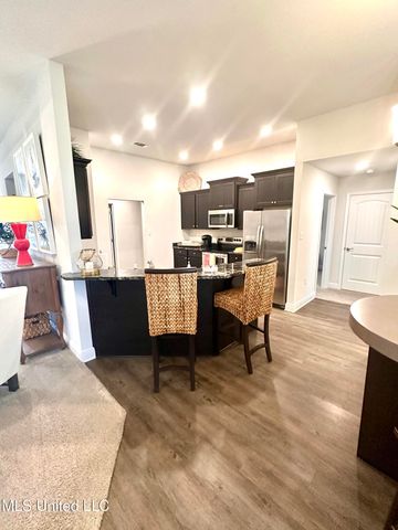 6208 Emerald Lake Drive, Biloxi, MS 39532