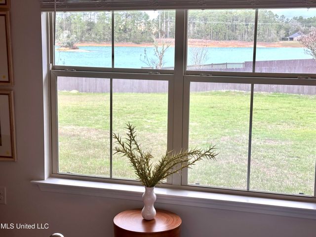 6208 Emerald Lake Drive, Biloxi, MS 39532