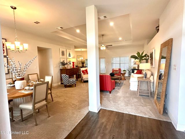 6208 Emerald Lake Drive, Biloxi, MS 39532