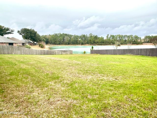 6208 Emerald Lake Drive, Biloxi, MS 39532